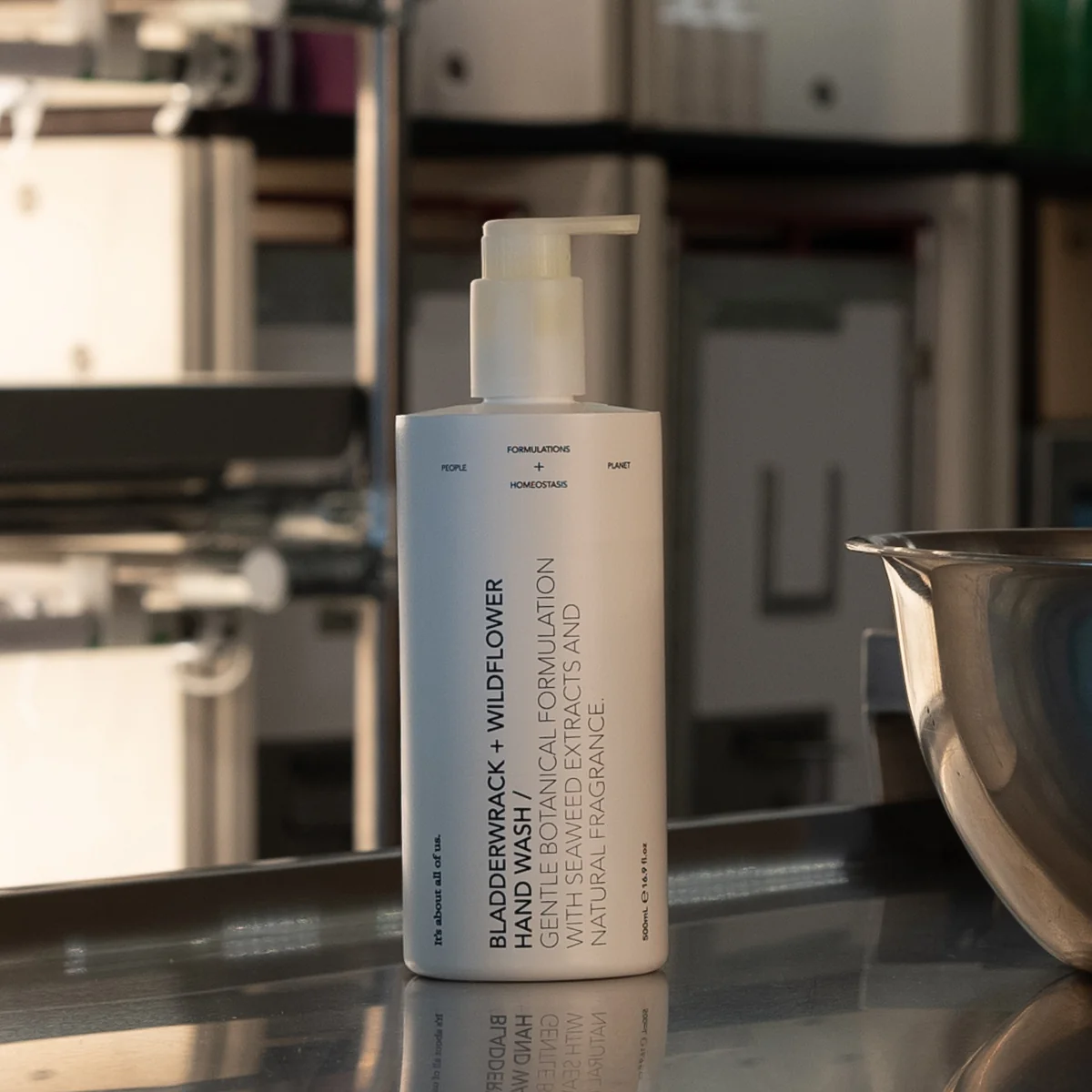 Bladderwrack + Wildflower Hand Wash Tester - Image 2